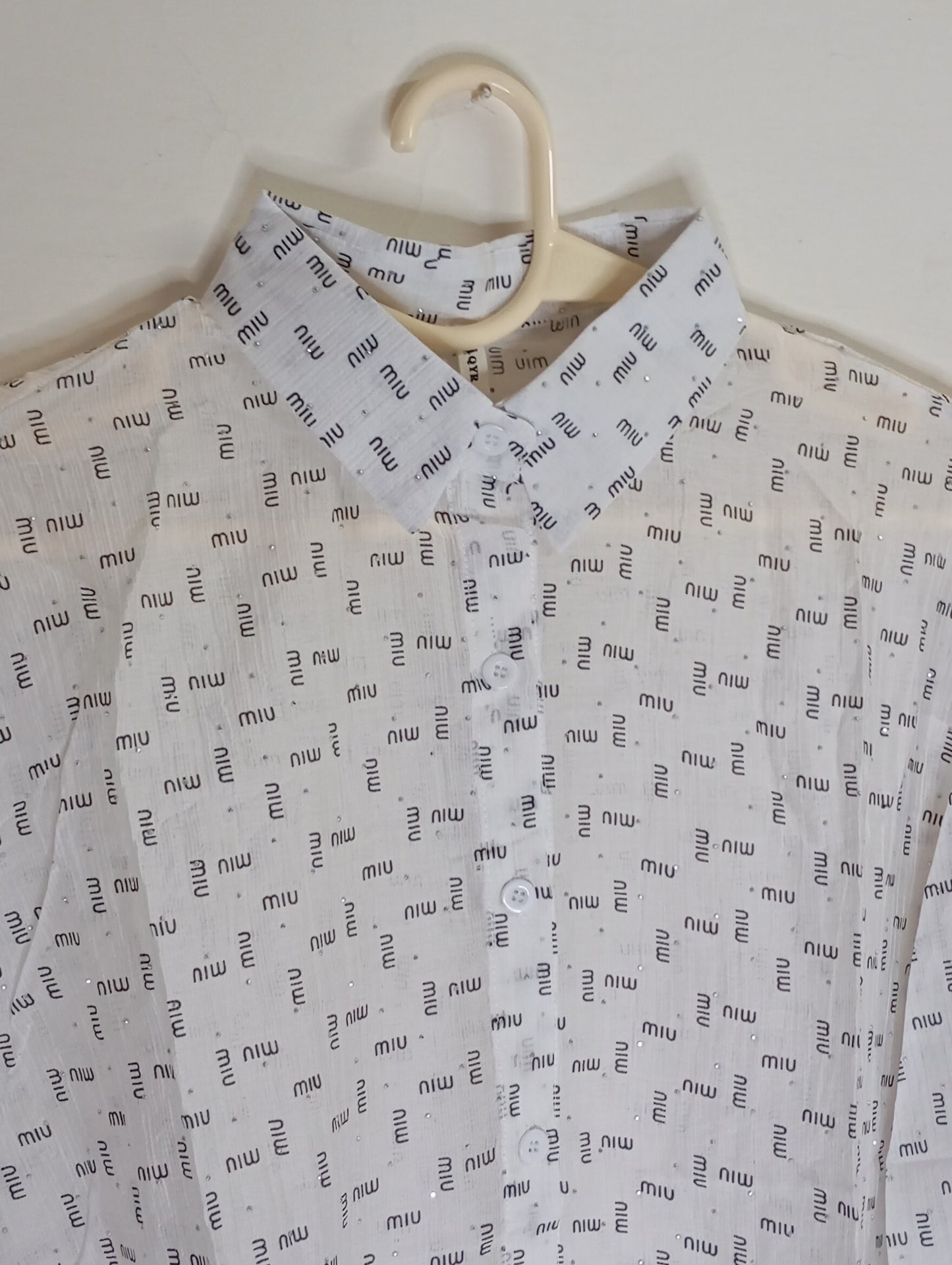 white LOGO PRINTED shirt