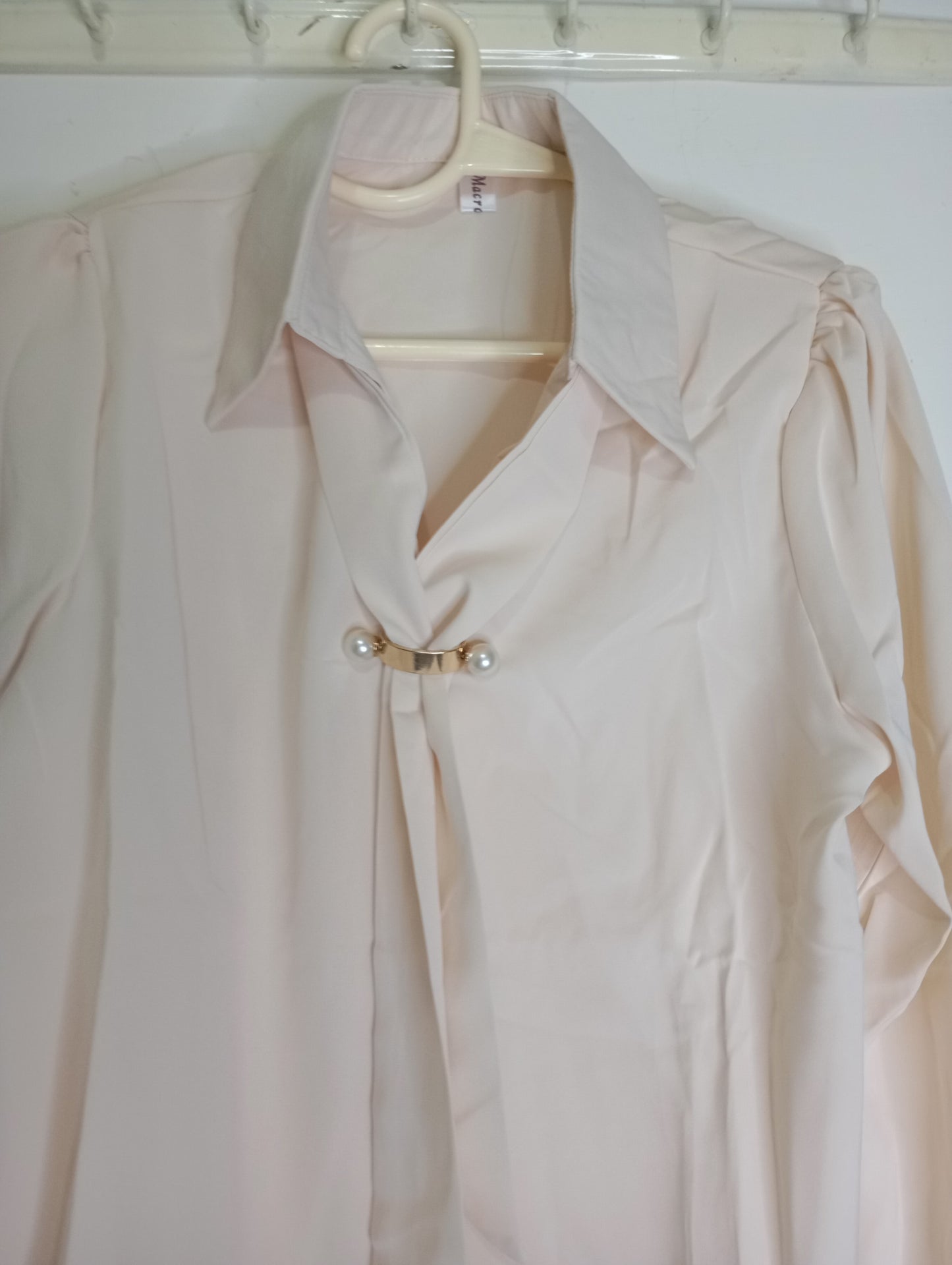beige top  with Decorative Tie