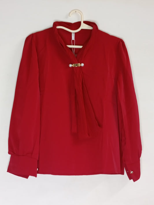 CHERRY RED TOP WITH CRIMP RIBBON NECK